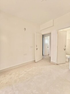 2 BHK + Study Room Apartment For Sale in Suncity Avenue 102