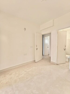 2 BHK Apartment For Sale in Suncity Avenue 102, Sector 102