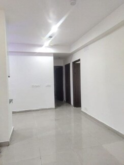 2 BHK Apartment For Rent in Panchsheel Greens II