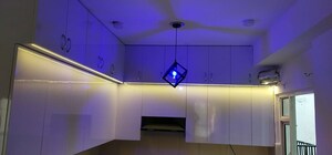 Furnished Amenities in 2 BHK Apartment at Panchsheel Greens II, Sector 16 Greater Noida – for Rent