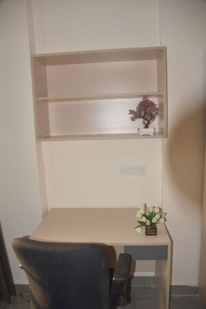 Furnished Amenities in  Pg at Electricity Board Area – for Rent