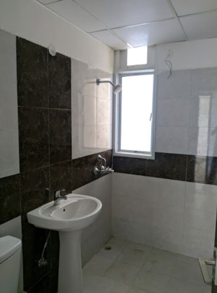 Bathroom, hawelia-valencia-homes 2.5 Bedroom 1100 Sq.Ft. Apartment In Sector 1 Greater Noida Greater Noida 10298063