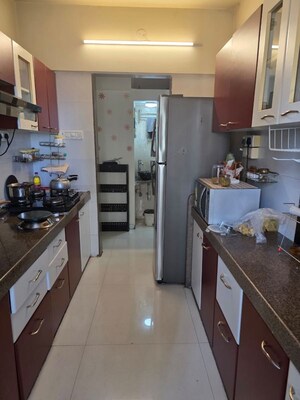 Kitchen in 3.5 BHK Apartment at Thane West – for Rent