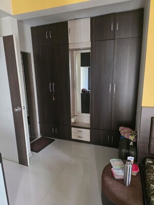 Building Lobby in 3.5 BHK Apartment at Thane West – for Rent