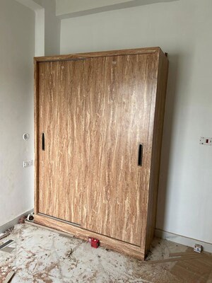 Furnished Amenities in 4 BHK Apartment at Agrani Pratham, Amar Shaheed Path – for Rent