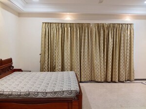 Bedroom in 4 BHK Apartment at Chakala – for Rent
