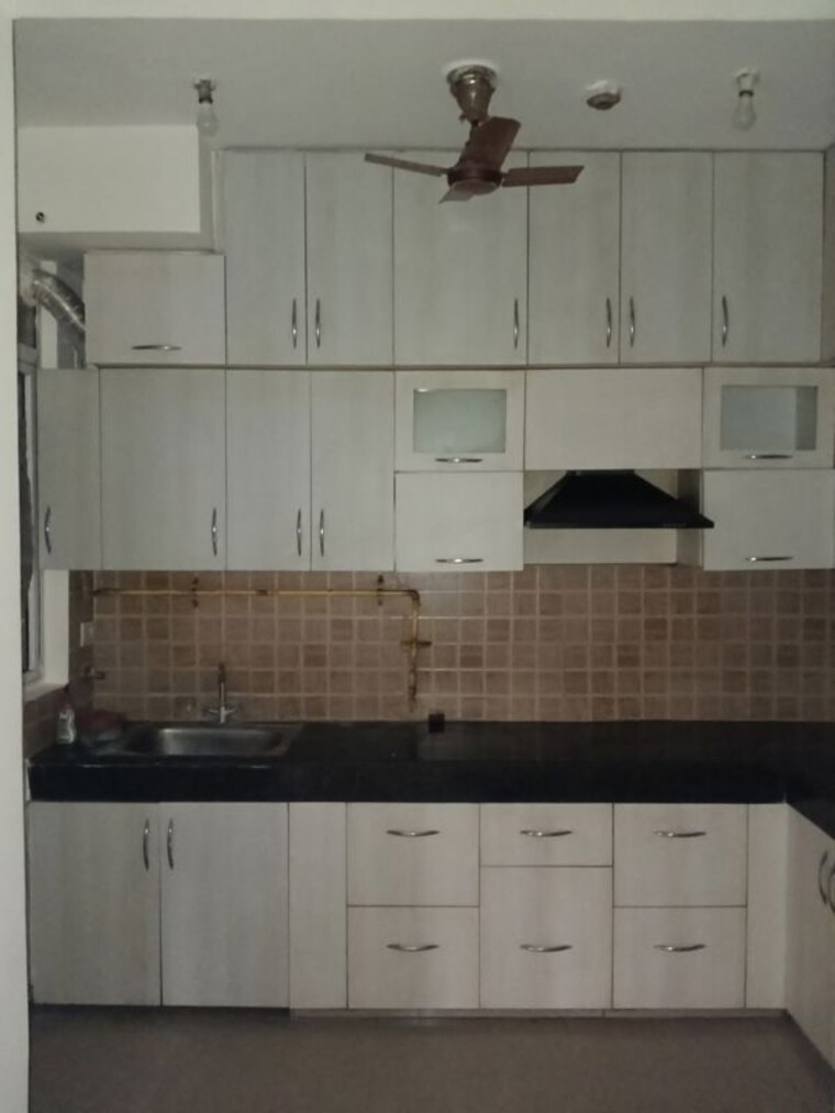 Kitchen, mahagun-mywoods 2 Bedroom 935 Sq.Ft. Apartment In Sector 16c Greater Noida Greater Noida 10283698