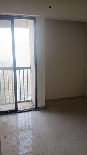 2 BHK Apartment For Rent in Damji Shamji Mahavir Spring Tulip Phase 1, Pokhran Road No Two