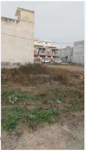  Plot For Sale in Sector 78