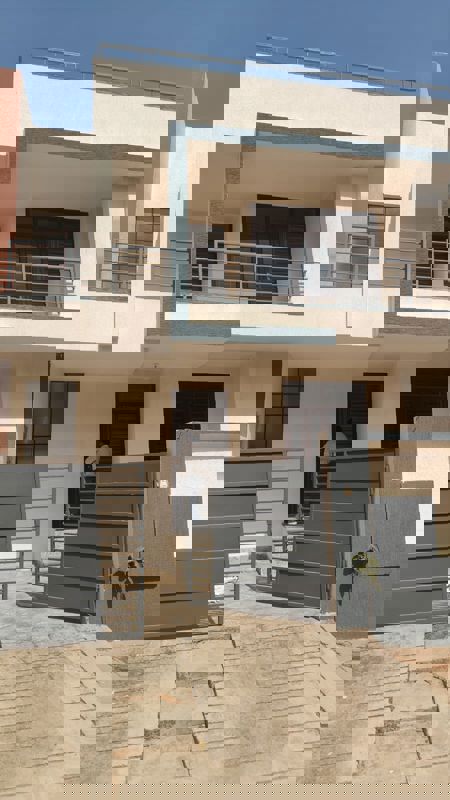 4 BHK + Basement 165 Sq.Yd. Villa in Vardhman Arcadia Greens