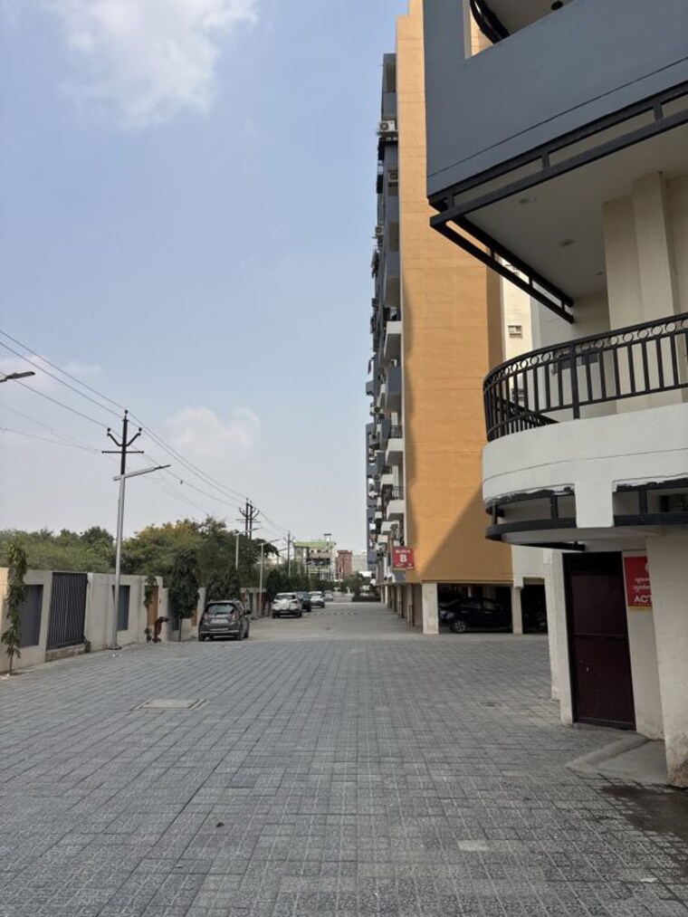Exterior View, ratan-galaxy 3 Bedroom 1917 Sq.Ft. Apartment In Vrindavan Yojna Lucknow 10298247
