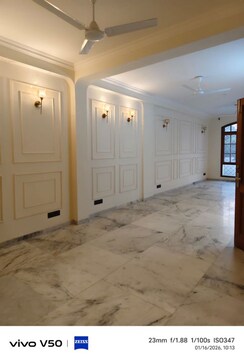 3 BHK + Servant Room Builder Floor For Sale in Kalkaji