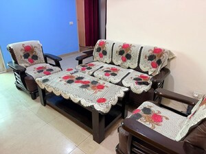 2 BHK Apartment For Rent in Gaur City 2 - 16th Avenue, Sector 16c Greater Noida