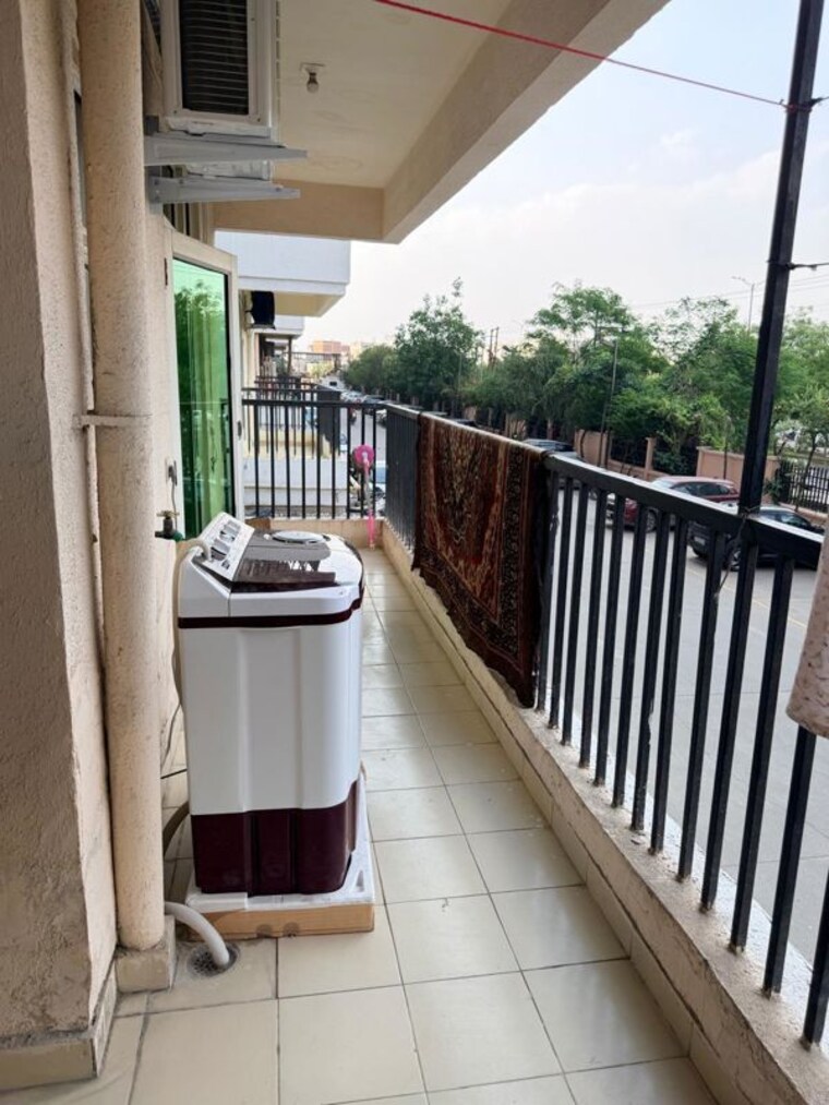 Balcony, gaur-city-2-16th-avenue 2 Bedroom 1060 Sq.Ft. Apartment In Sector 16c Greater Noida Greater Noida 10298400