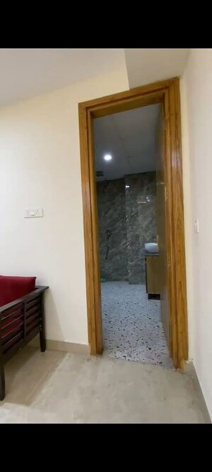 Furnished Amenities in 3 BHK Builder Floor at Chattarpur – for Sale