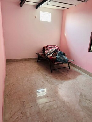 Parking in 1 BHK Independent House at Maidan Garhi – for Rent