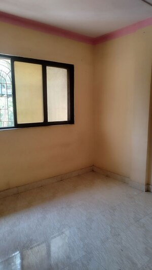 Room in  Apartment at Jai Shree Ambika Darshan CHS, Dombivli West – for Rent