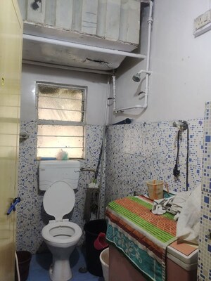 Bathroom in 1 BHK Apartment at Gujrat Colony – for Rent
