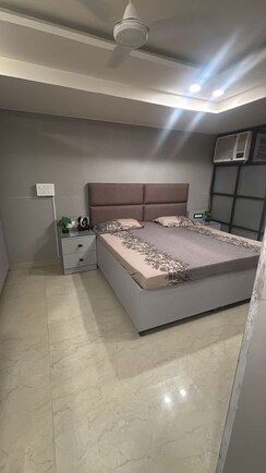 3 BHK + Extra Room Builder Floor For Rent in Rajouri Garden
