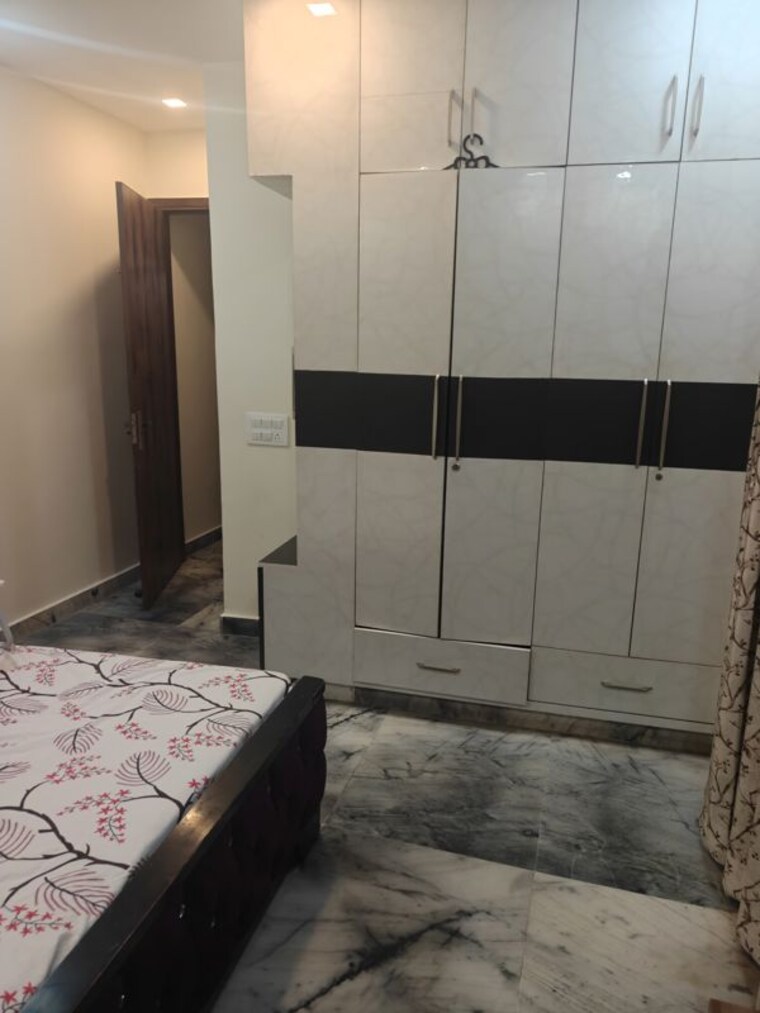 Kitchen, rajouri garden 3 Bedroom 160 Sq.Yd. Builder Floor In Rajouri Garden Delhi 10298532