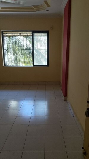 Room in 1 BHK Apartment at Kalpavriksha Garden Co.op.Hsg.Soc.Ltd., Dhokali – for Rent