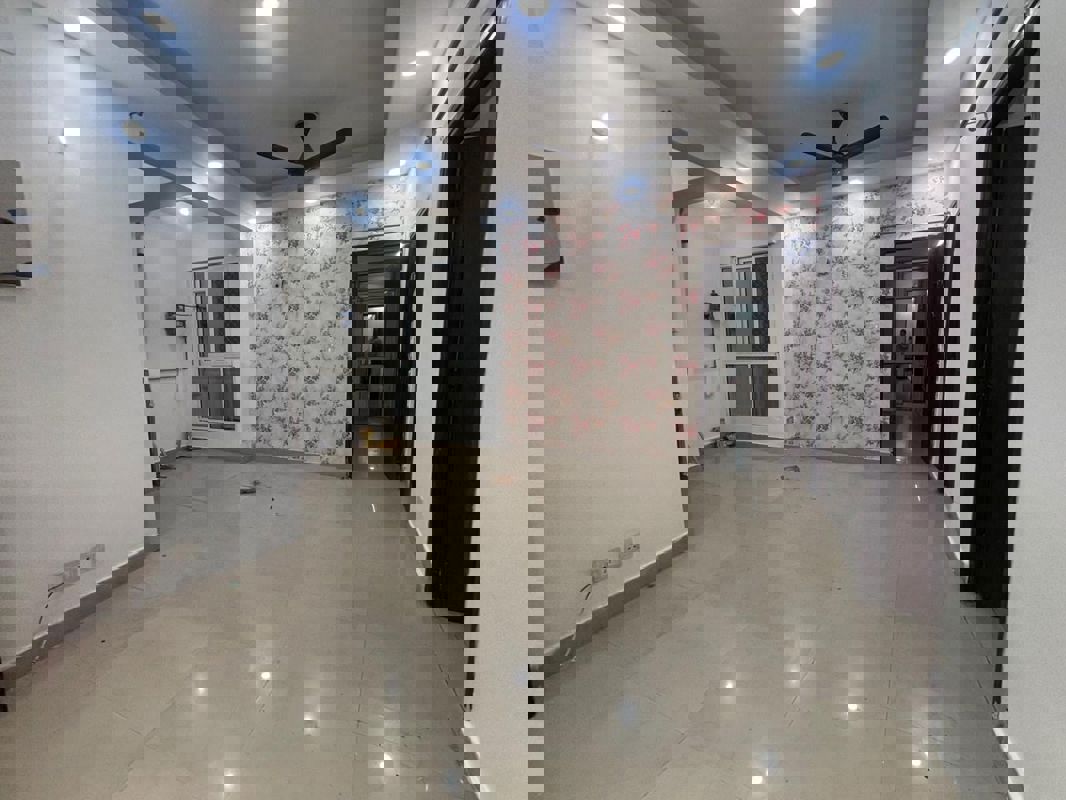 3 BHK + Study Room 1718 Sq.Ft. Apartment in Supertech Cape Luxe