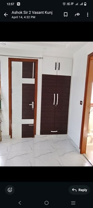 Room in 3 BHK Builder Floor at Vasant Kunj – for Rent