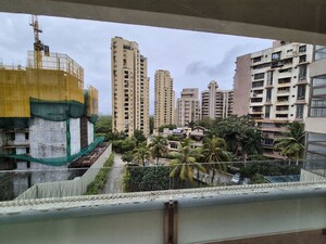 4 BHK Apartment – Exterior View View at Oberoi Realty Sky Heights, Andheri West - for Rent