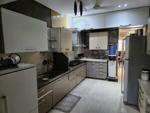 Kitchen in 4 BHK Apartment at Oberoi Realty Sky Heights, Andheri West – for Rent