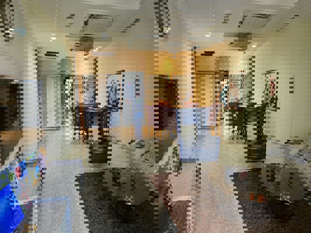 4 BHK 2800 Sq.Ft. Apartment in Oberoi Realty Sky Heights