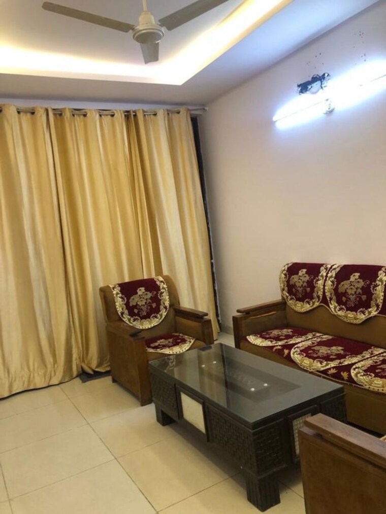 Living Room, dlf cyber city 4 Bedroom 300 Sq.Yd. Builder Floor In Dlf Cyber City Gurgaon 10298771