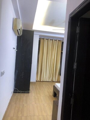 Building Lobby in 4 BHK Builder Floor at Dlf Cyber City – for Sale