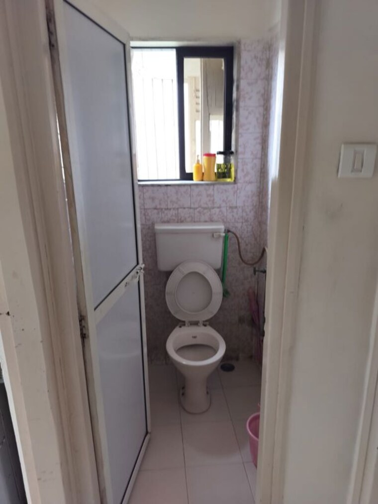 Bathroom, cosmos-chs Commercial Co Working Space 1225 Sq.Ft. In Andheri West Mumbai 10298552