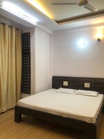 3 BHK 270 Sq.Yd. Builder Floor in Ashoka Cresent