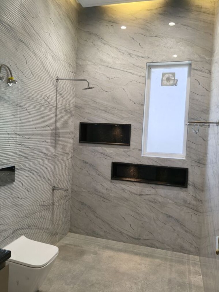 Bathroom, prosper-epic-homes 3 Bedroom 1325 Sq.Ft. Apartment In Sector 89 Faridabad 10299040