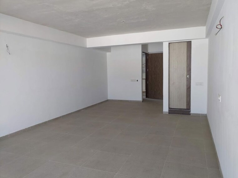 Room, sheladia-one-world-west Commercial Office Space 1306 Sq.Ft. In Ambli Ahmedabad 10299032