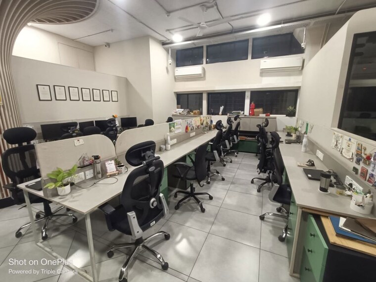 Team Area, wadala Commercial Office Space 5500 Sq.Ft. In Wadala Mumbai 10299052