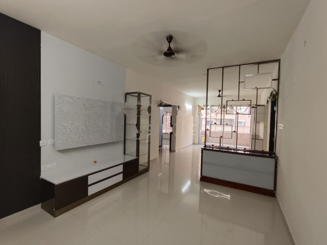 2 BHK Apartment For Rent in K Raheja Corp Quiescent Heights
