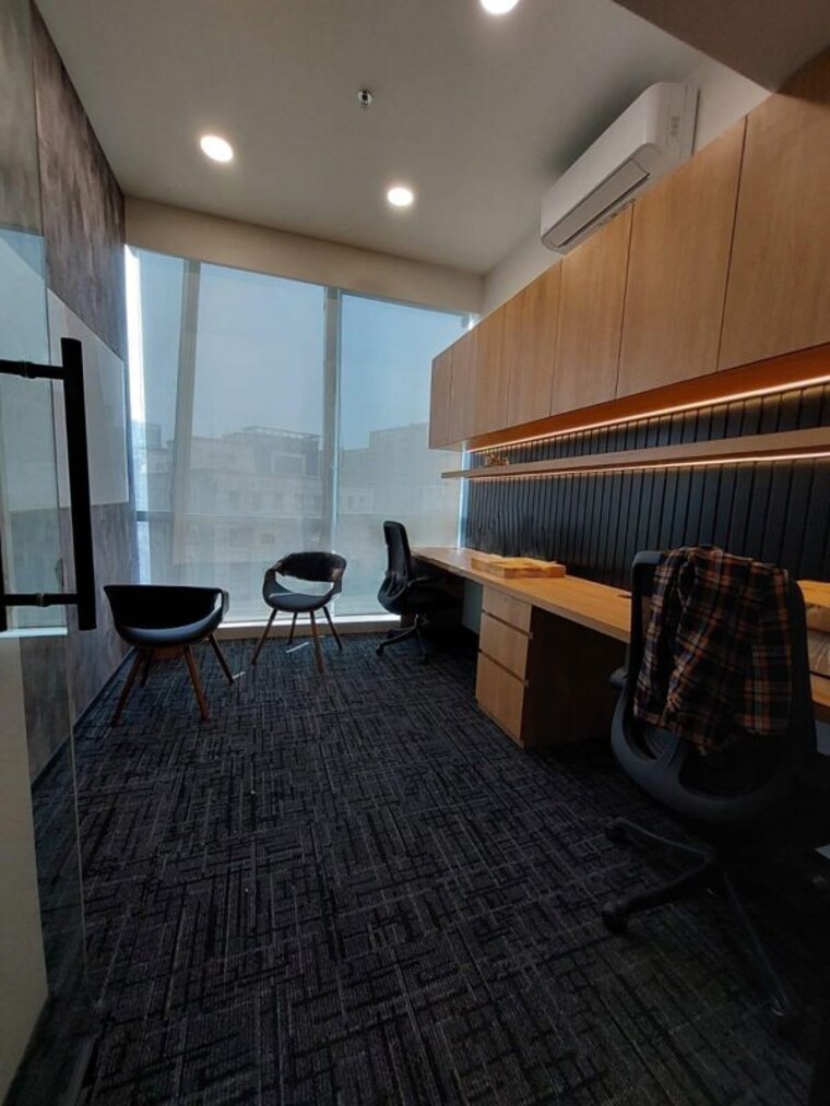 Bedroom, wakadewadi Commercial Office Space 8800 Sq.Ft. In Wakadewadi Pune 10299069