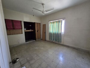 Room in 3 BHK Apartment at Jupiter Apartment Cuffe Parade, Cuffe Parade – for Sale