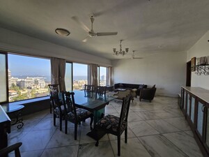 Gym in 3 BHK Apartment at Jupiter Apartment Cuffe Parade, Cuffe Parade – for Sale