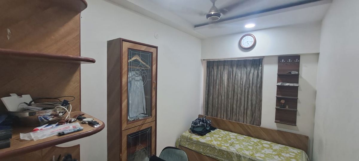2.5 BHK + Store Room Apartment For Rent in Godrej The Trees