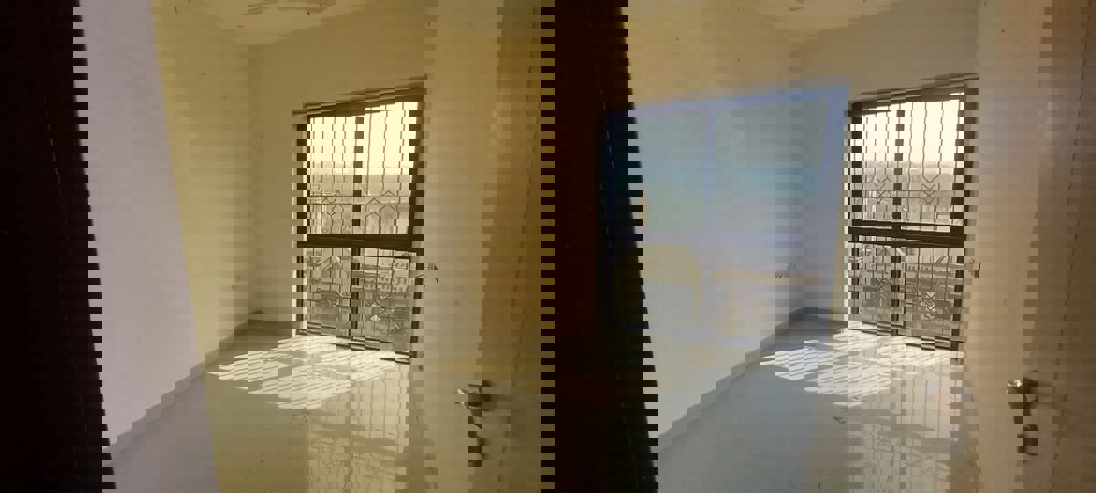 2.5 BHK 900 Sq.Ft. Apartment in Lokhandwala Sapphire Heights