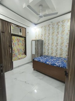 2 BHK + Pooja Room Builder Floor For Rent in Lajpat Nagar I
