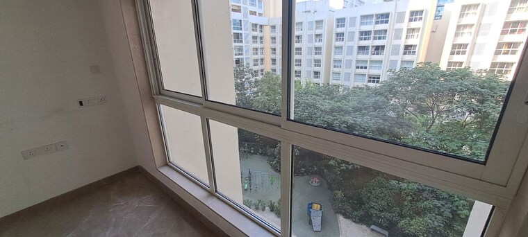 Balcony, godrej-the-trees 3 Bedroom 1100 Sq.Ft. Apartment In Vikhroli East Mumbai 10299294