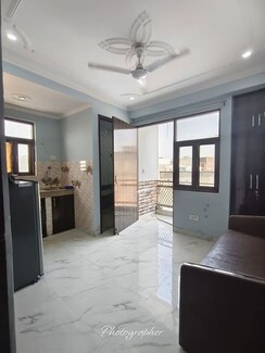 1 BHK Builder Floor For Rent in Saket