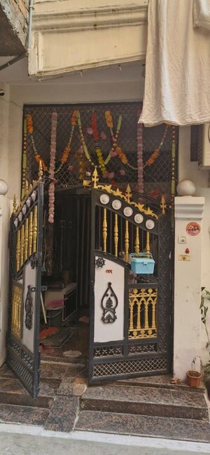 3.5 BHK Independent House – Exterior View View at Ashoka Garden - for Sale