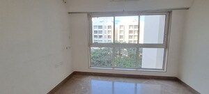 Room in 3 BHK Apartment at Godrej The Trees, Vikhroli East – for Rent