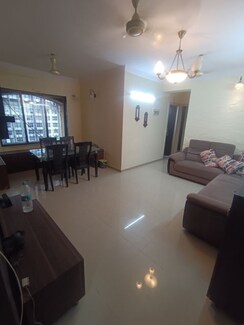 2 BHK Apartment For Rent in Pleasant CHS Malad