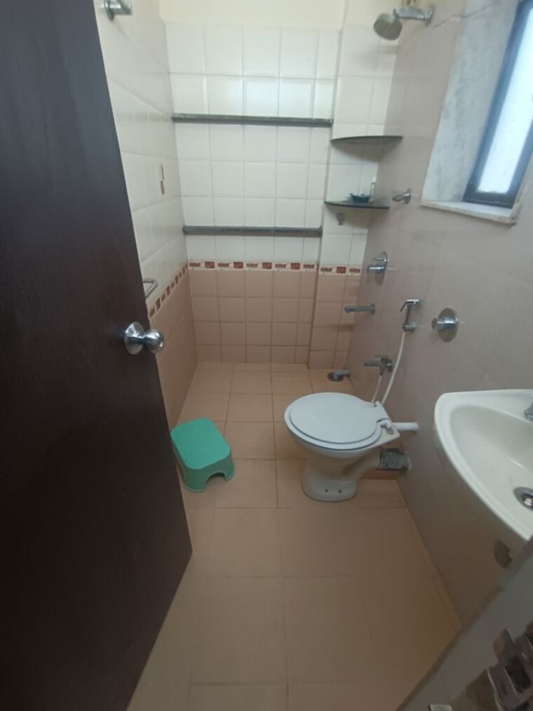 Bathroom, pleasant-chs-malad 2 Bedroom 1060 Sq.Ft. Apartment In Malad West Mumbai 10299323